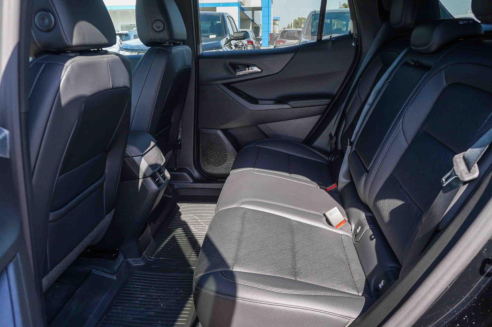 2027 Chevrolet Equinox FWD LT