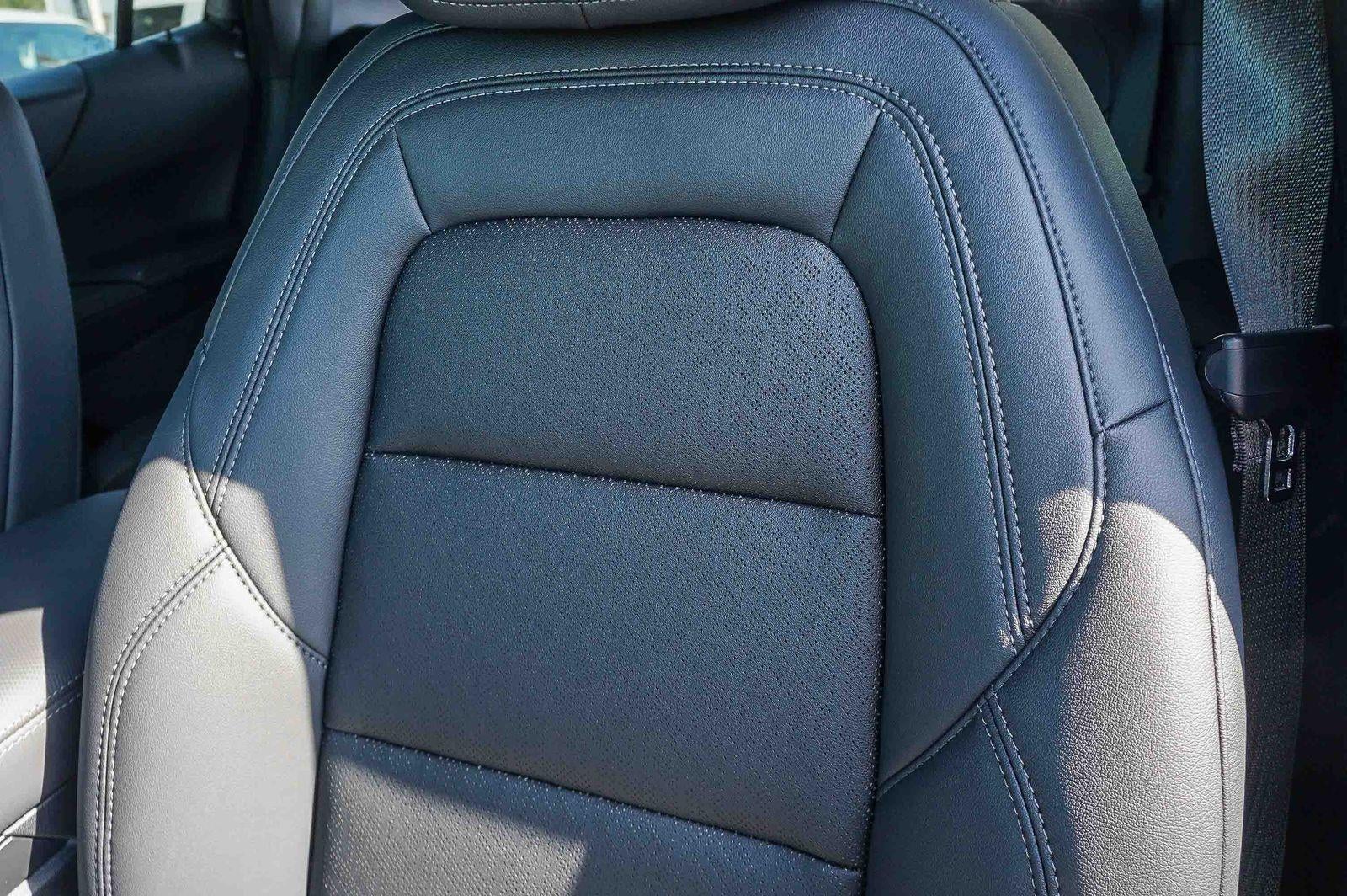 2027 Chevrolet Equinox FWD LT