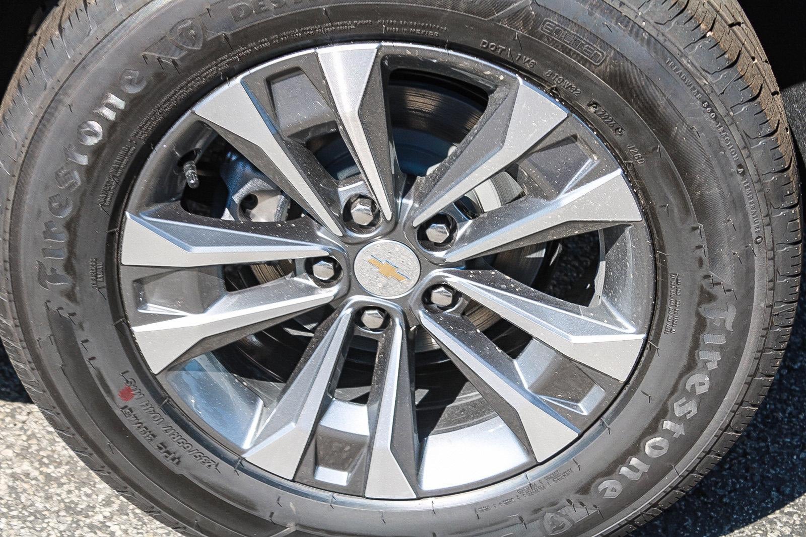 2027 Chevrolet Equinox FWD LT
