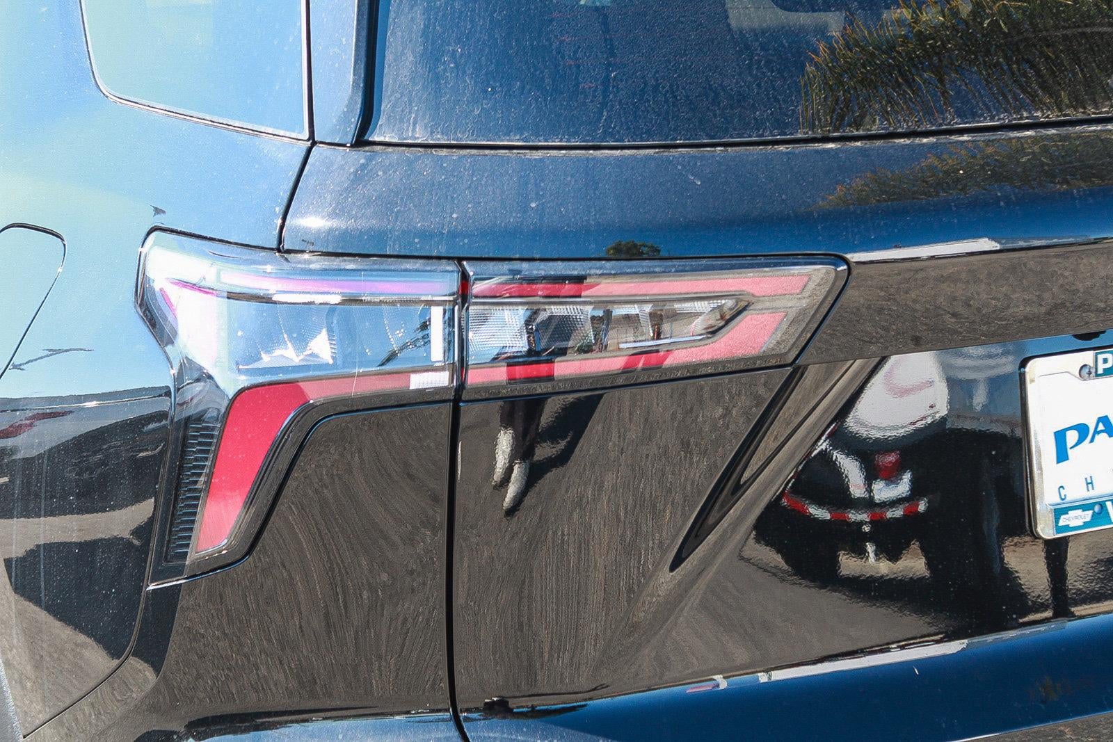 2027 Chevrolet Equinox FWD LT