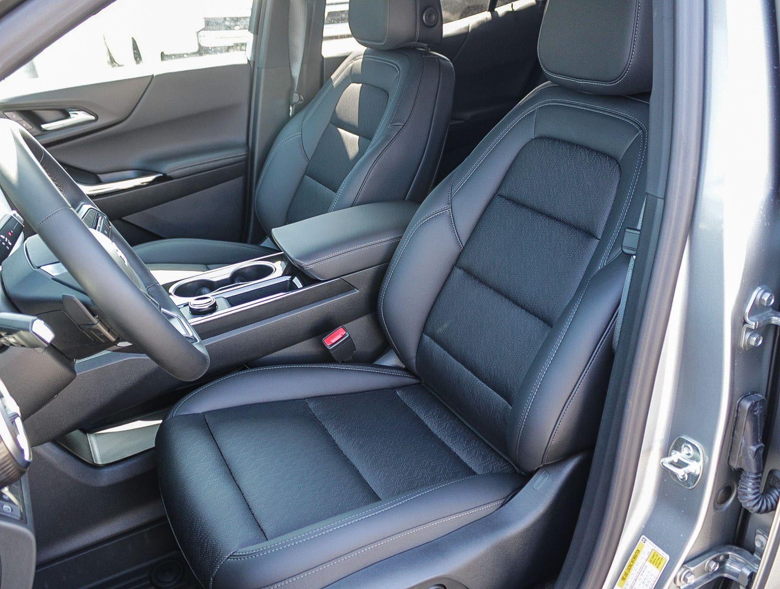 2027 Chevrolet Equinox FWD LT