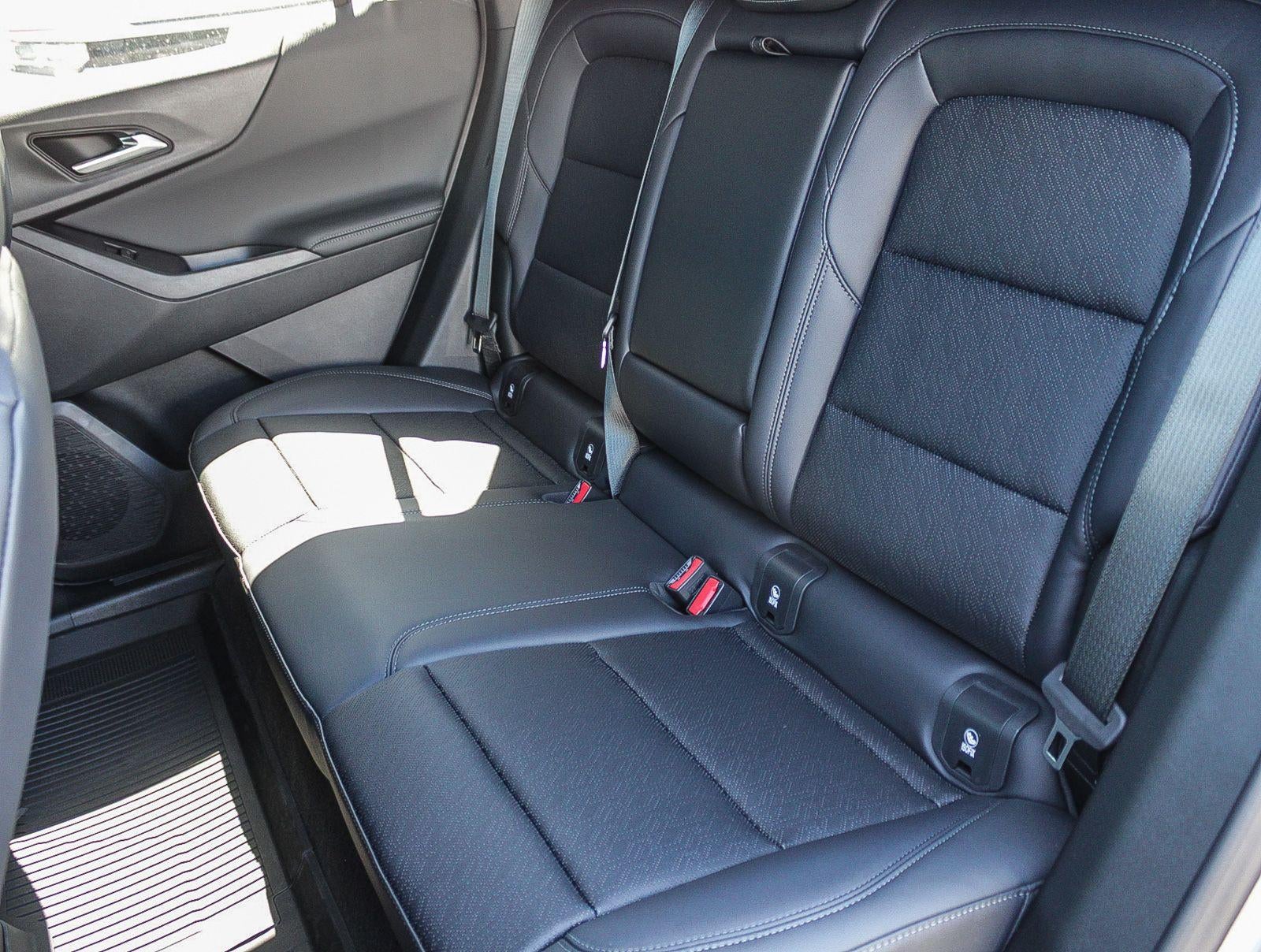 2027 Chevrolet Equinox FWD LT