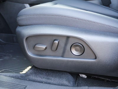 2027 Chevrolet Equinox FWD LT