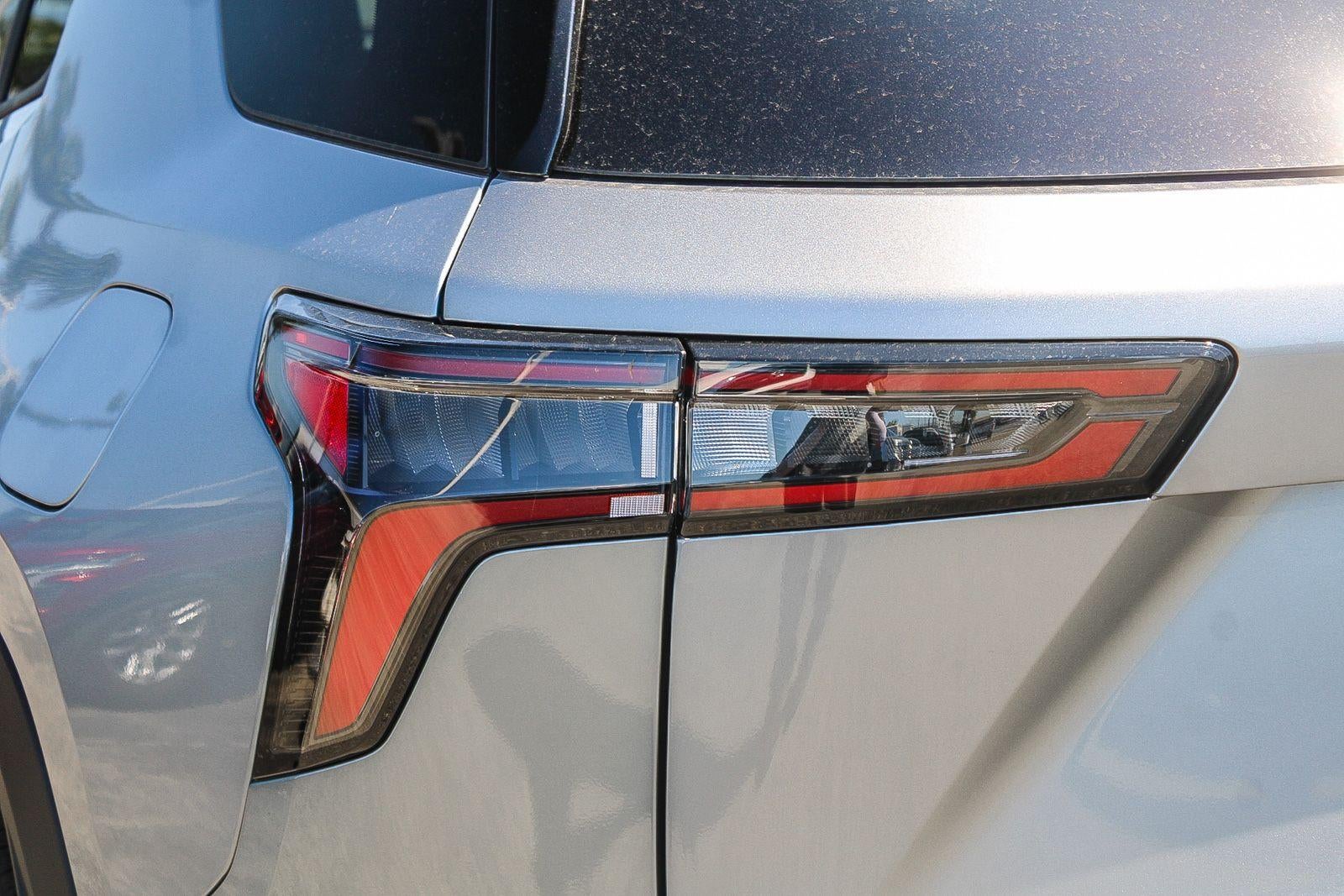 2027 Chevrolet Equinox FWD LT