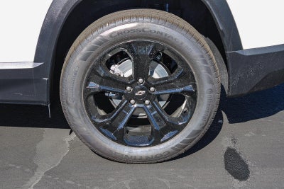 2027 Chevrolet Equinox FWD LT