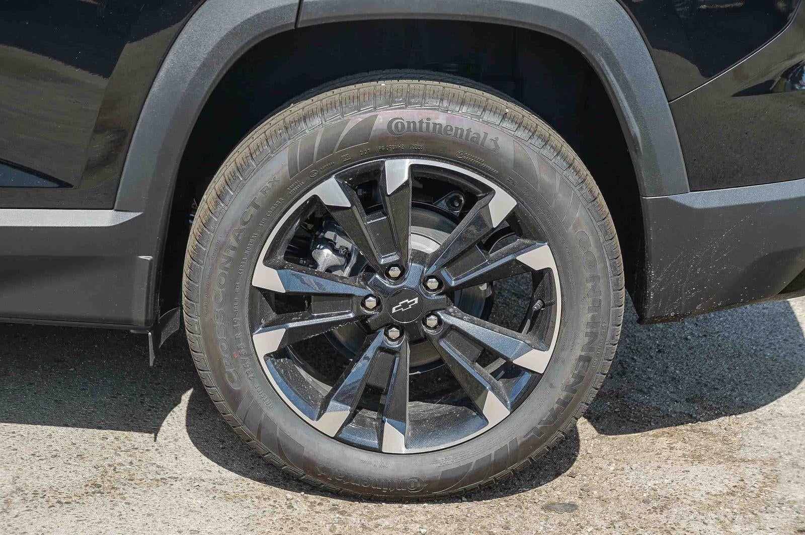 2027 Chevrolet Equinox FWD RS