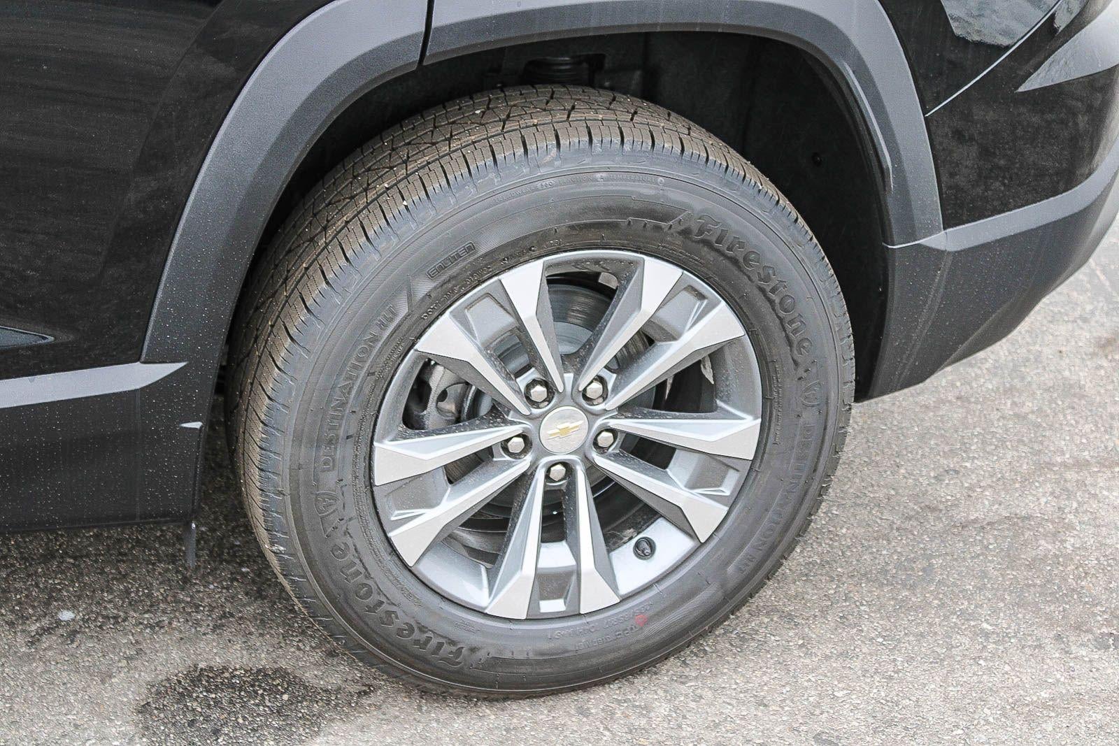 2026 Chevrolet Equinox FWD LT