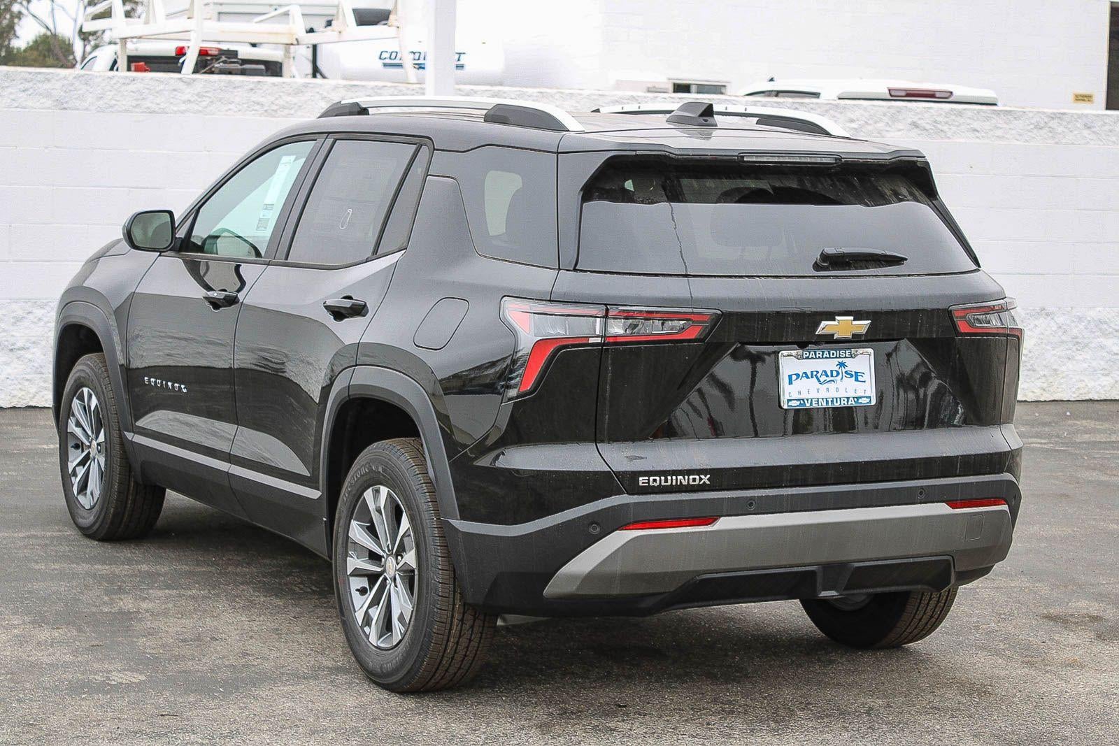 2026 Chevrolet Equinox FWD LT