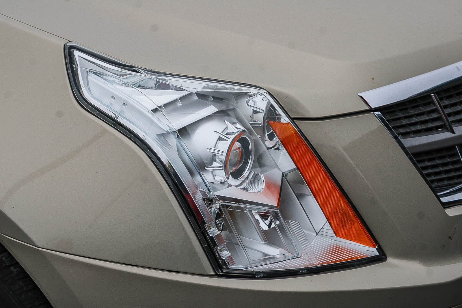 2012 Cadillac SRX Luxury Collection