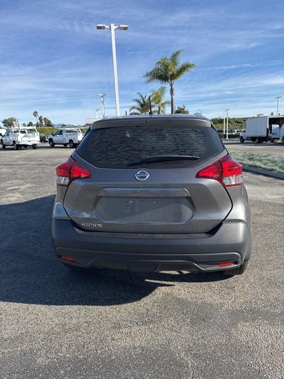 2018 Nissan Kicks S