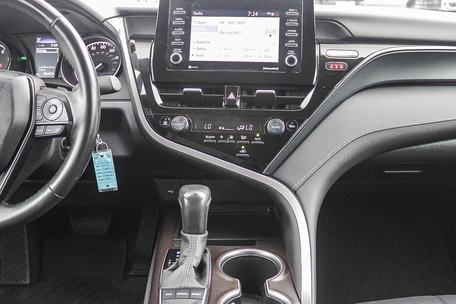2024 Toyota Camry SE
