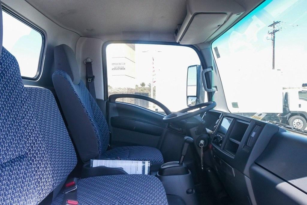 2025 Chevrolet Low Cab Forward 4500 2WD Reg Cab 176"