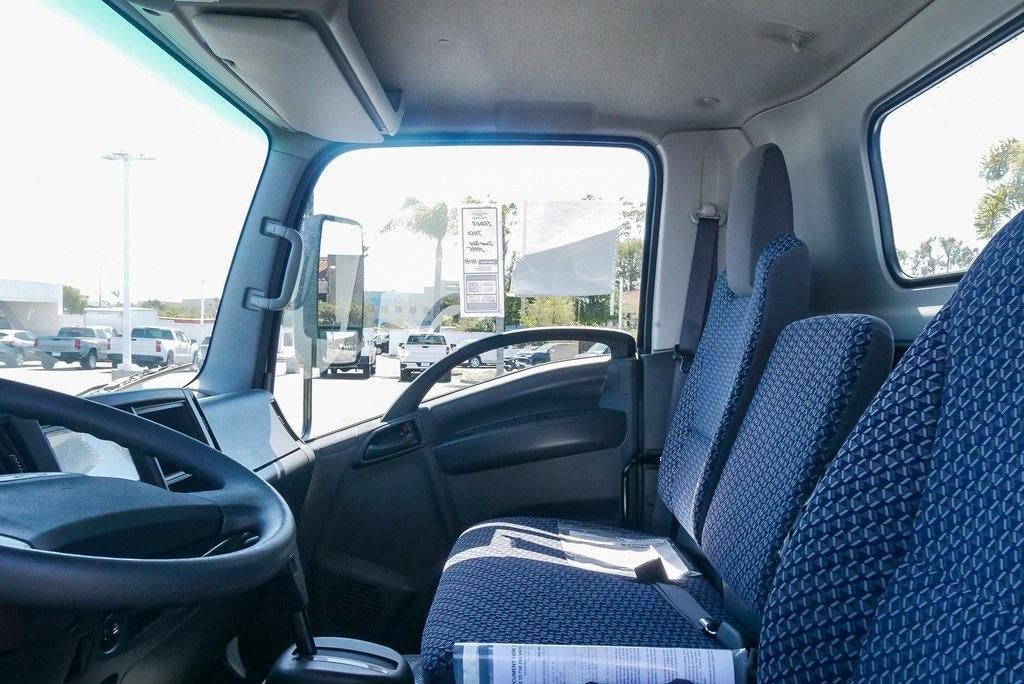 2025 Chevrolet Low Cab Forward 4500 2WD Reg Cab 176"