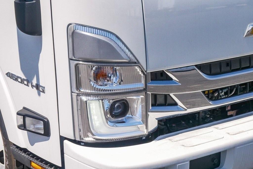 2025 Chevrolet Low Cab Forward 4500 2WD Reg Cab 176"