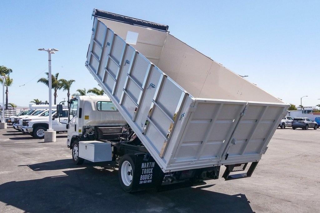 2025 Chevrolet Low Cab Forward 4500 2WD Reg Cab 176"