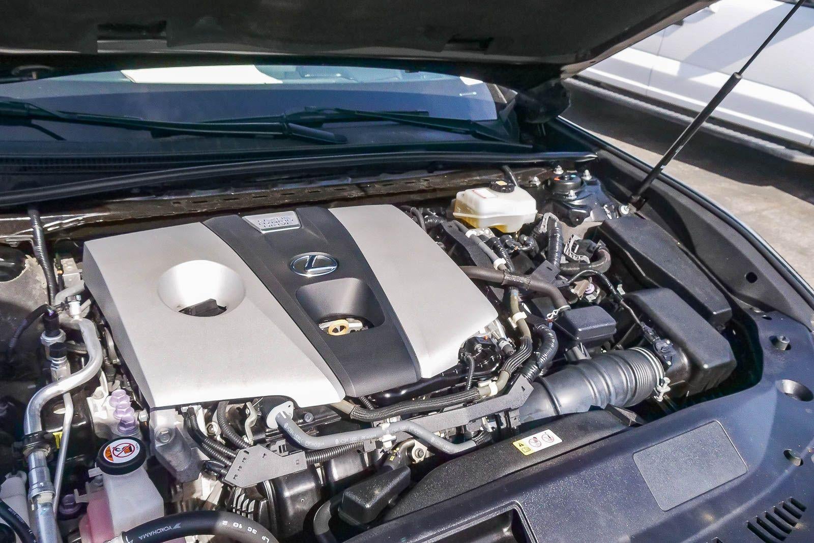 2019 Lexus ES ES 300h