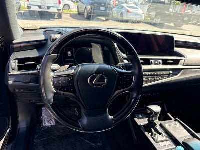 2019 Lexus ES ES 300h