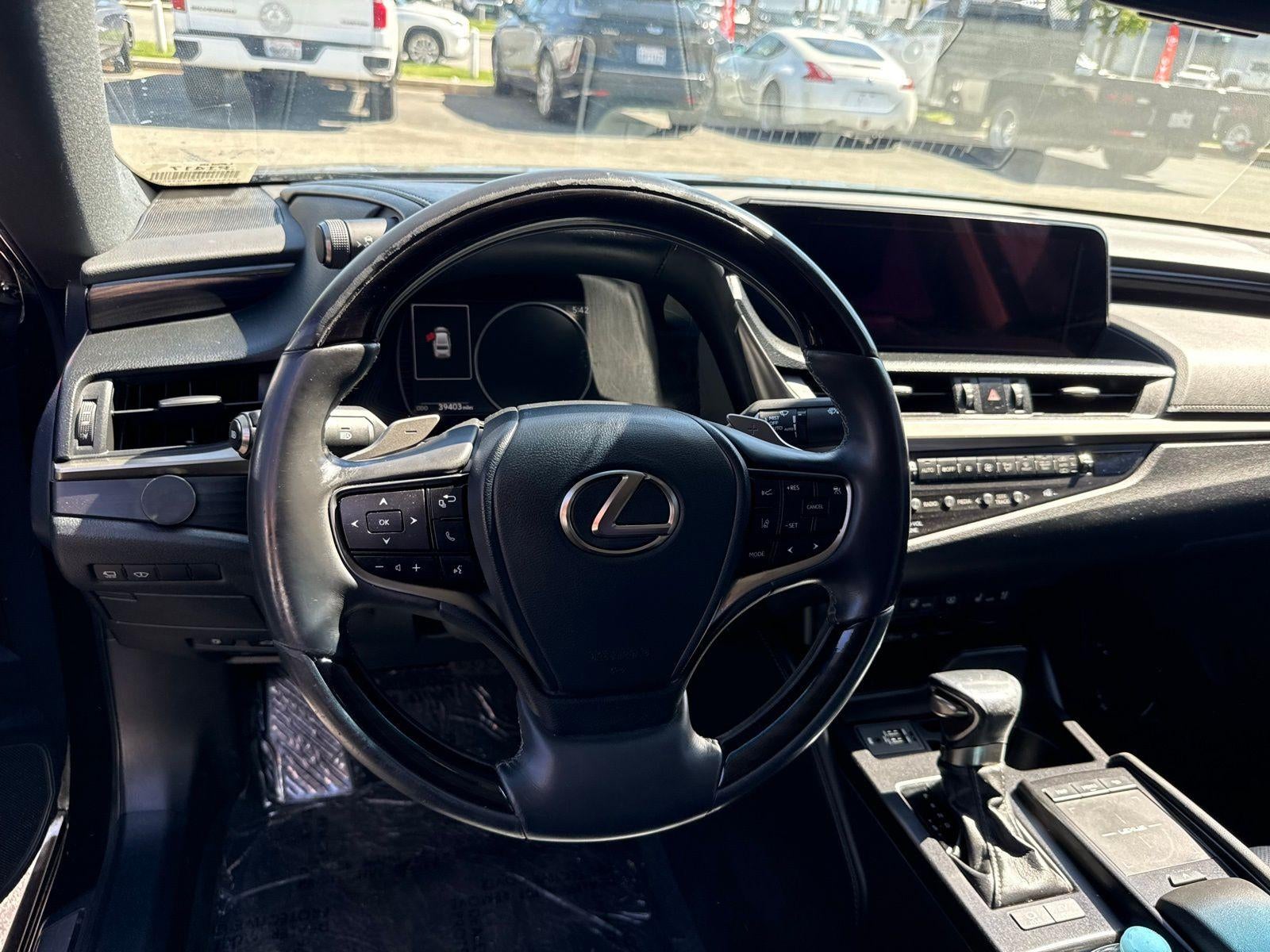 2019 Lexus ES ES 300h