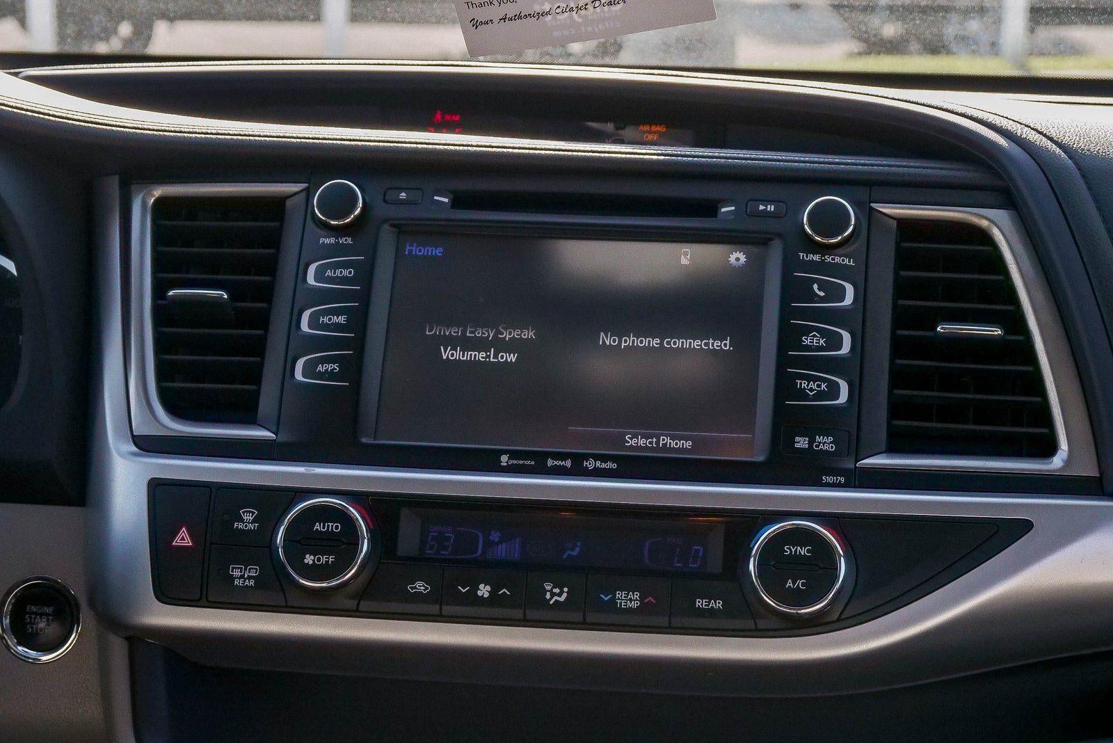 2018 Toyota Highlander SE