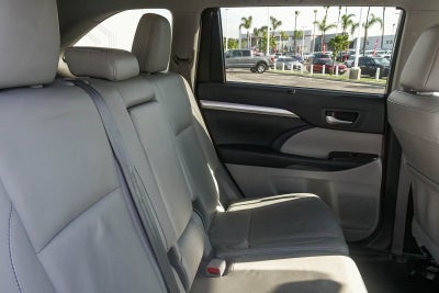 2018 Toyota Highlander SE