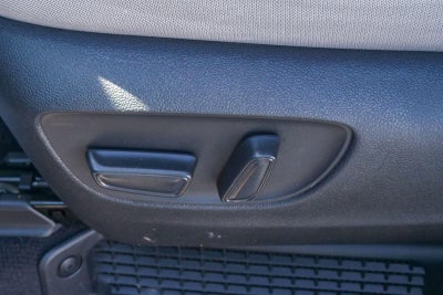 2022 Toyota Sienna LE