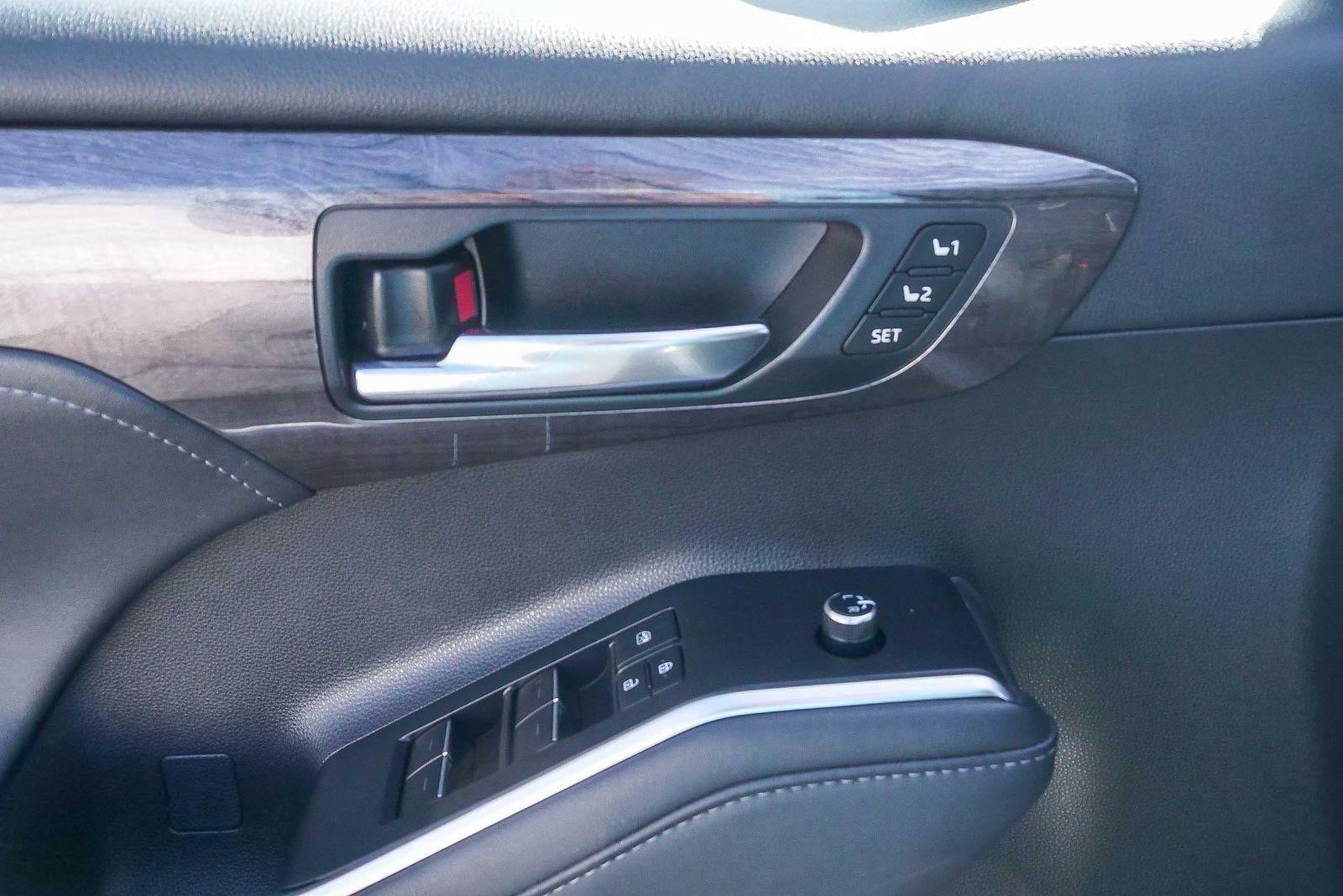 2020 Toyota Highlander Hybrid Limited