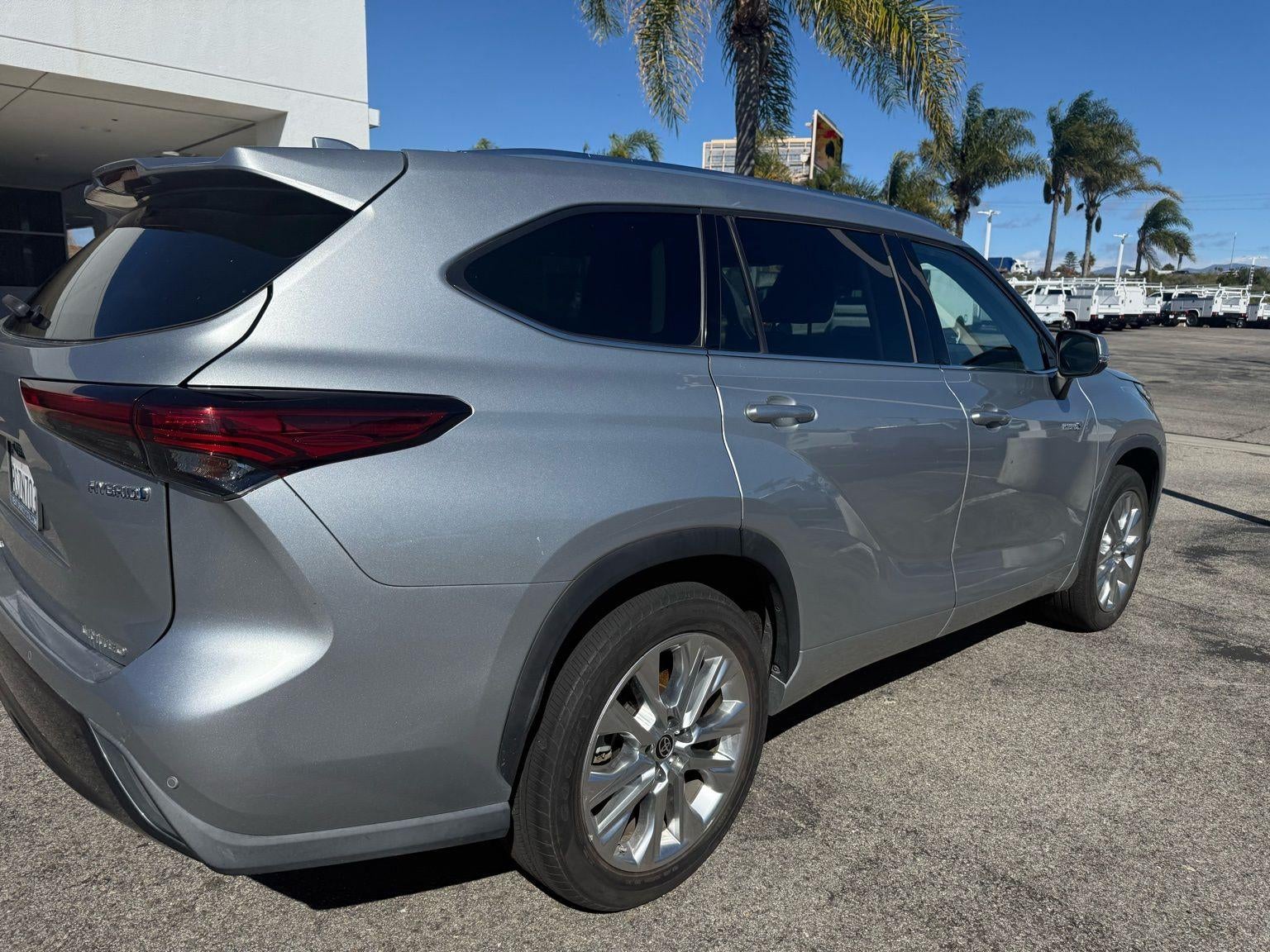2020 Toyota Highlander Hybrid Limited