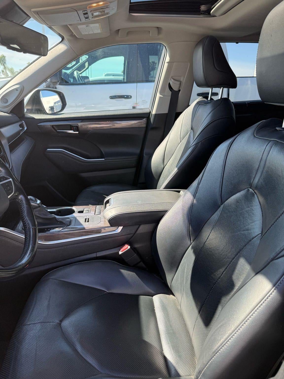 2020 Toyota Highlander Hybrid Limited