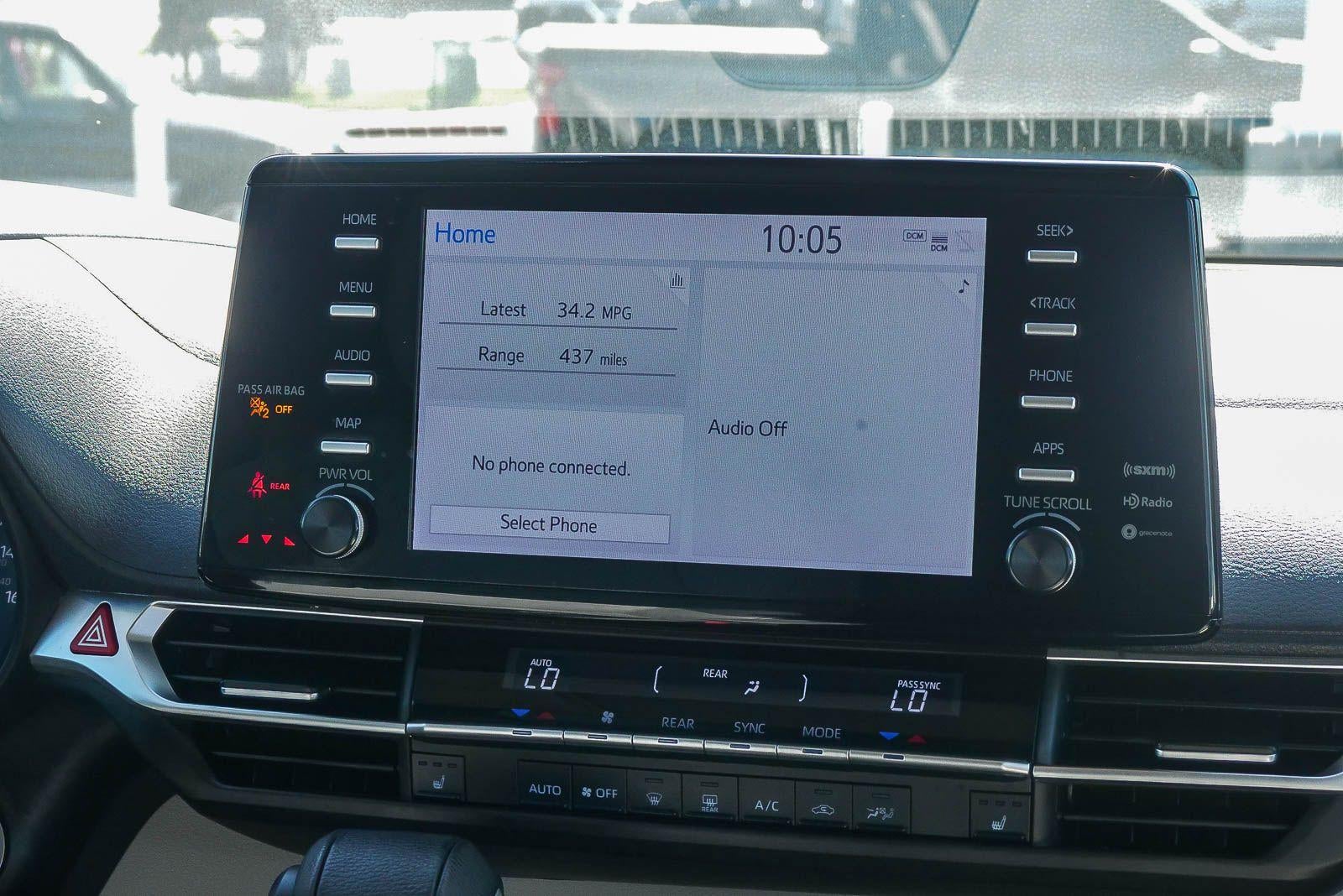 2022 Toyota Sienna XLE