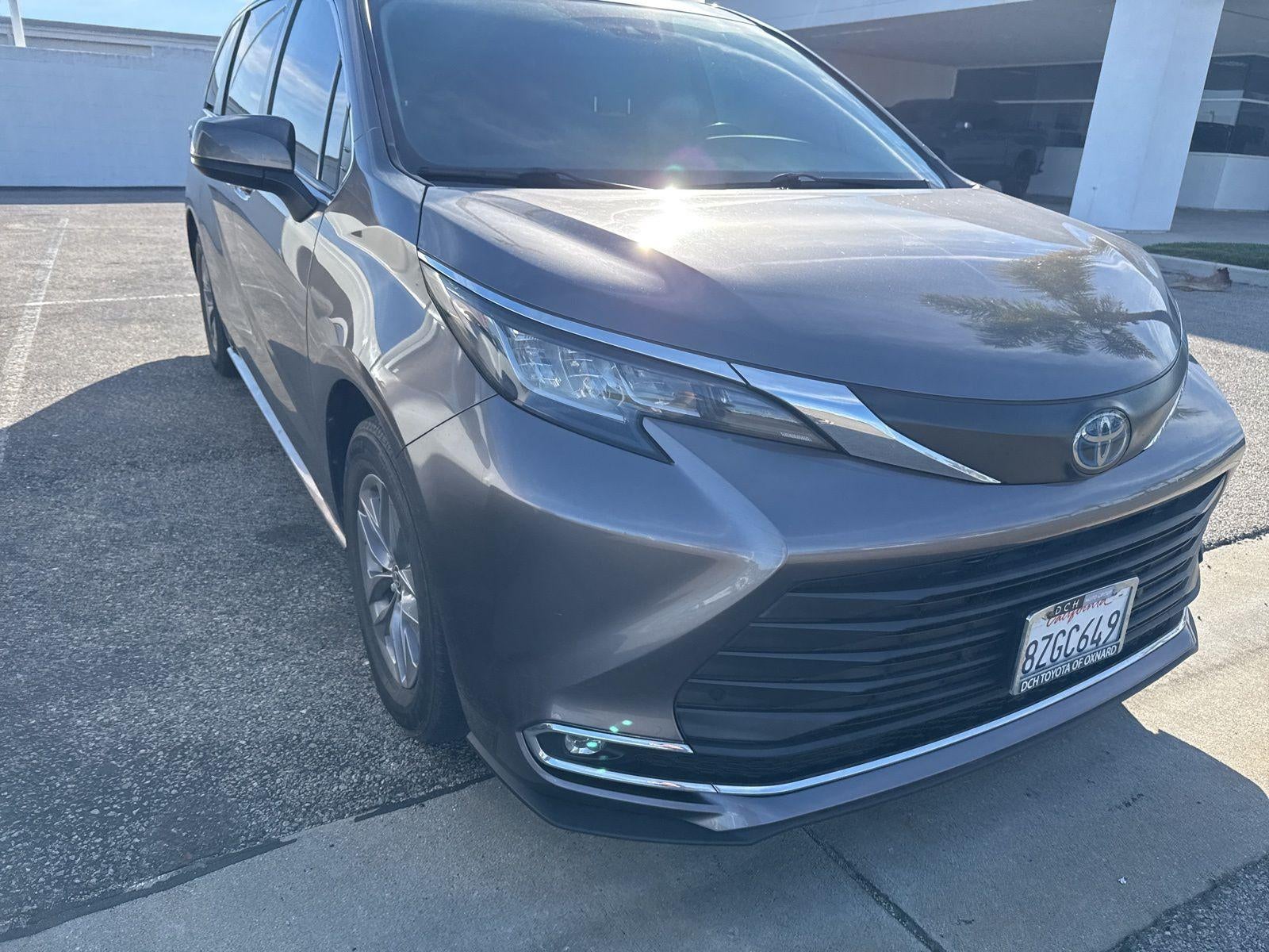 2022 Toyota Sienna XLE