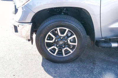 2017 Toyota Tundra 4WD SR5