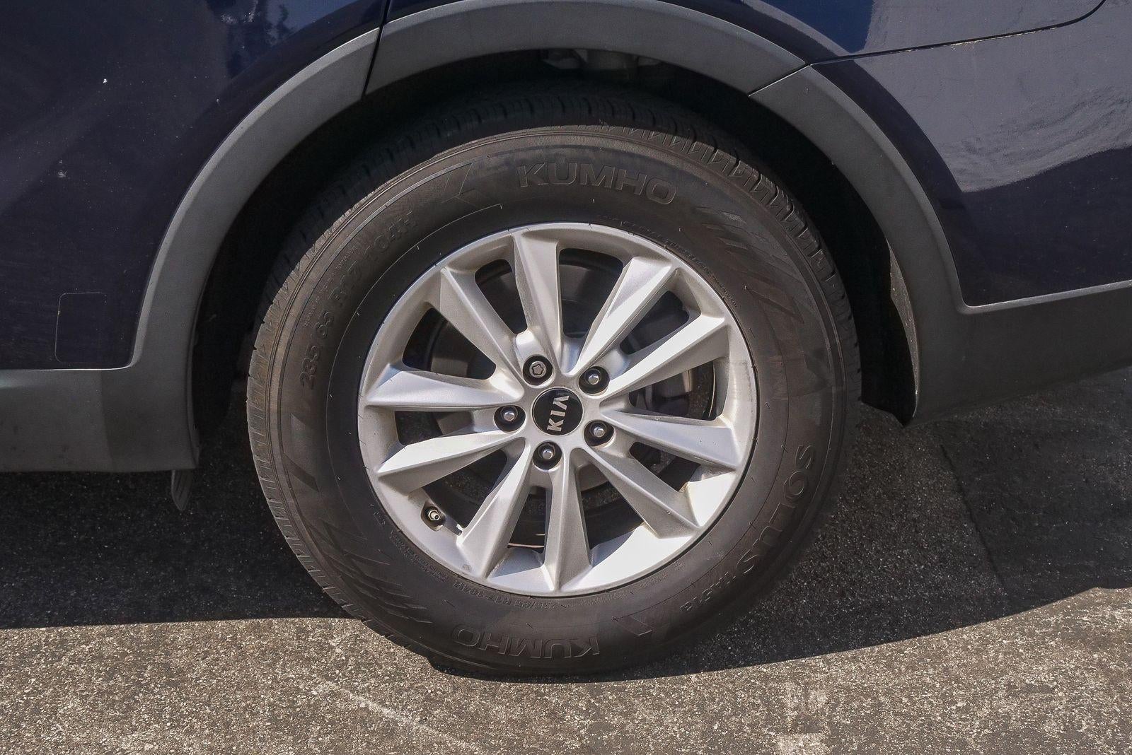 2020 Kia Sorento LX