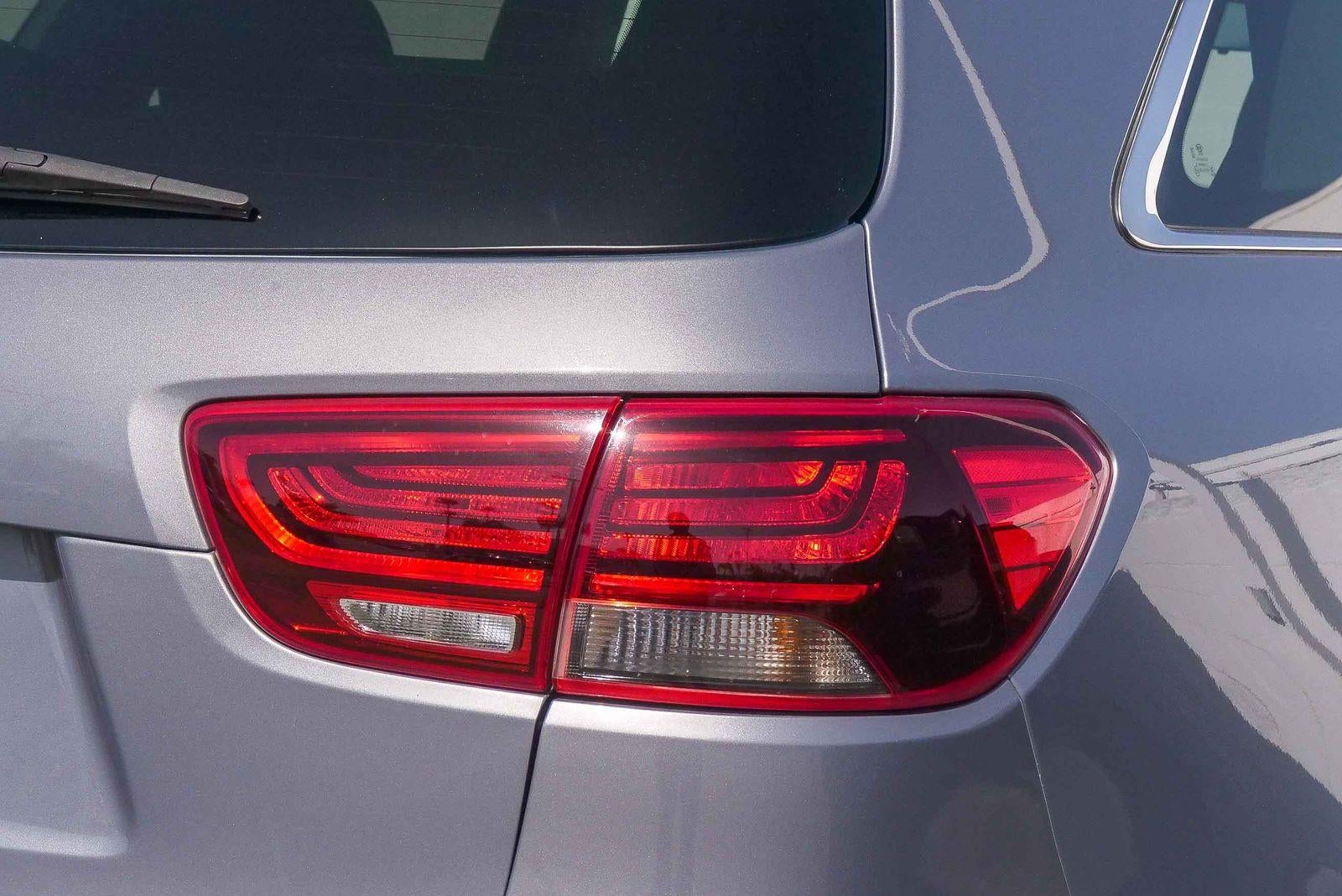 2020 Kia Sorento S V6
