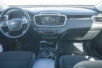 2020 Kia Sorento S V6