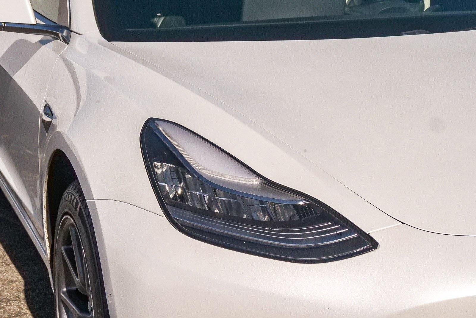 2019 Tesla Model 3 Mid Range