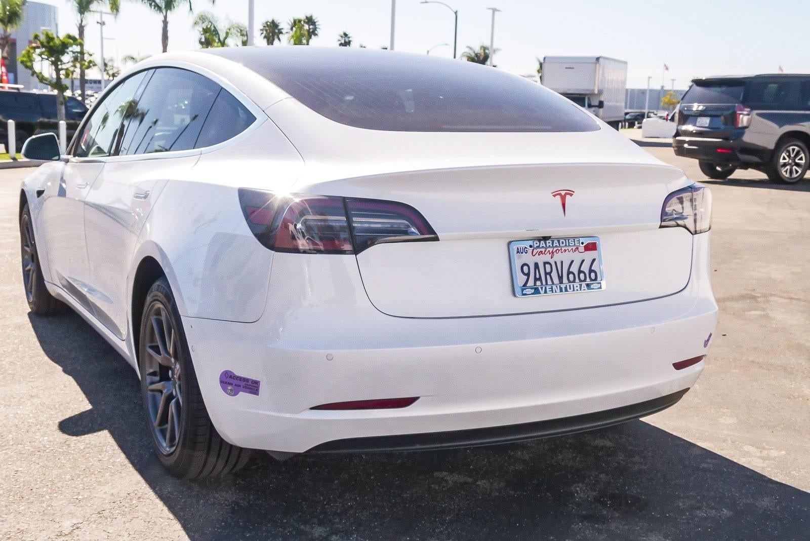 2019 Tesla Model 3 Mid Range