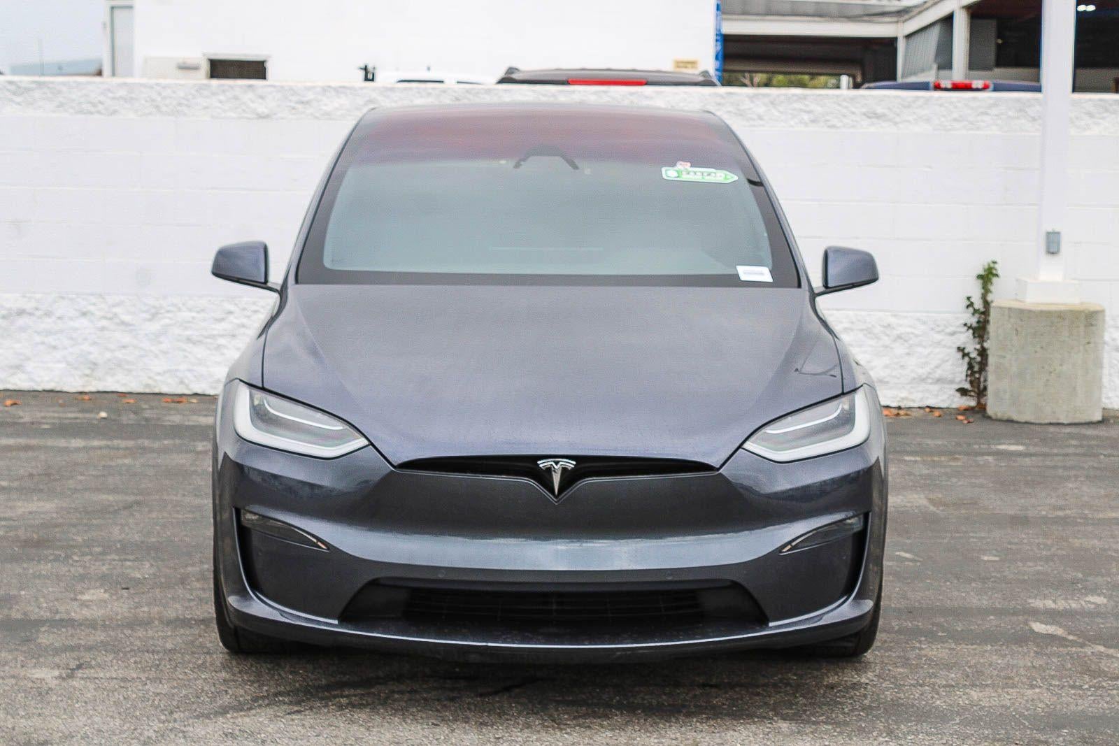 2022 Tesla Model X Plaid