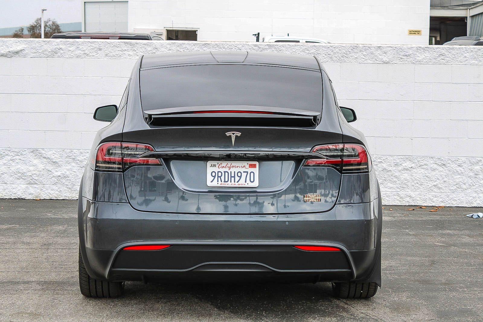 2022 Tesla Model X Plaid