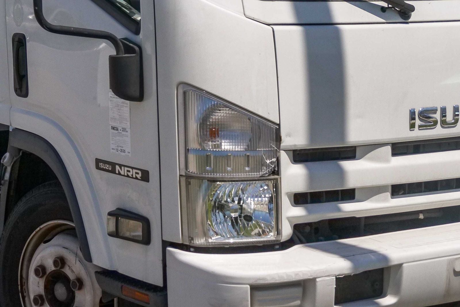 2015 Isuzu DSL REG AT IBT PWL