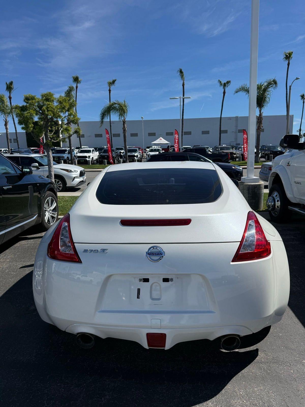 2017 Nissan 370Z Base