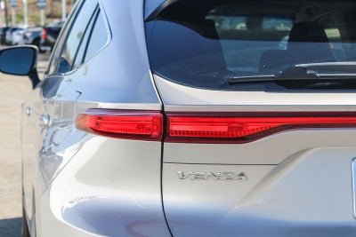 2022 Toyota Venza LE