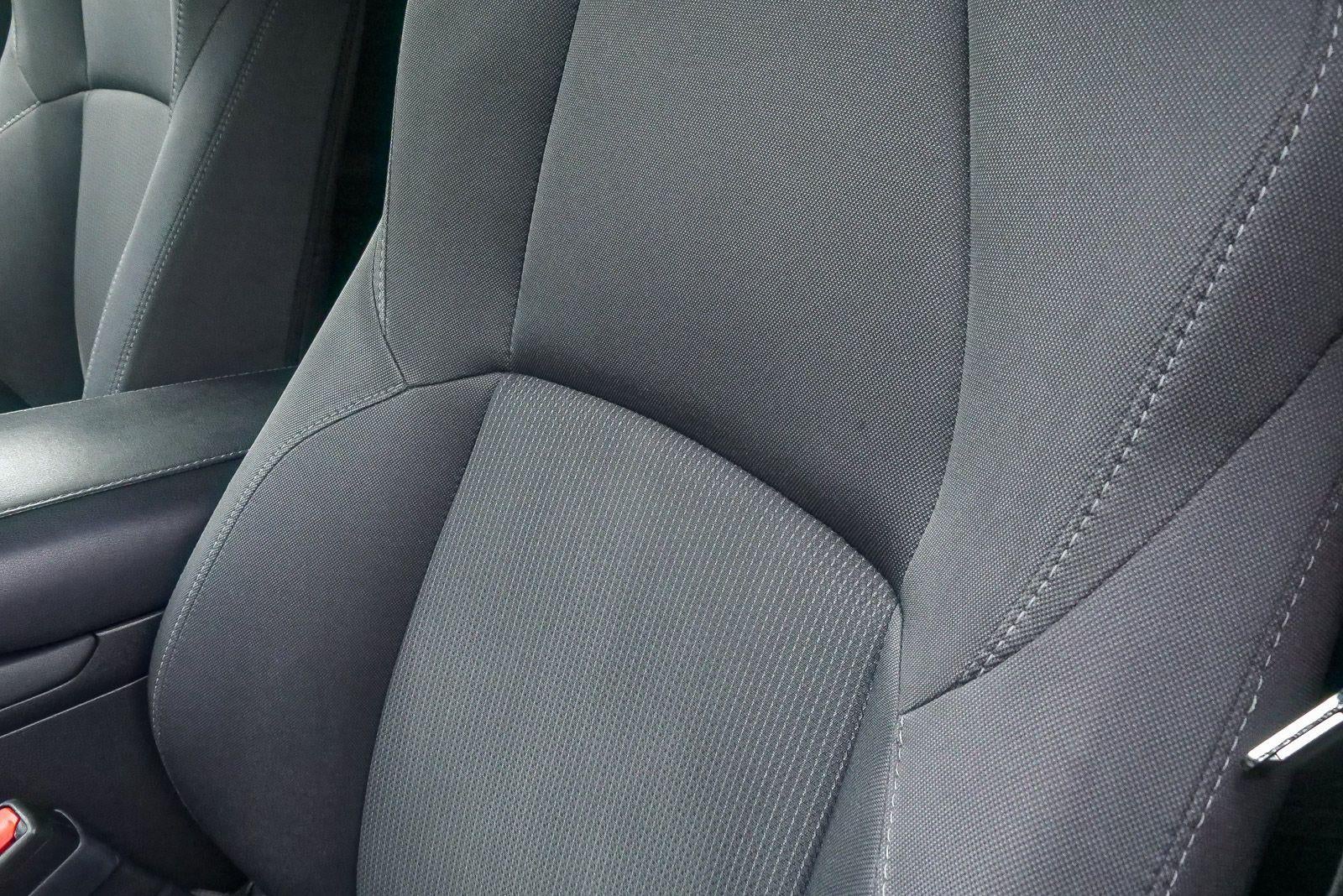 2022 Toyota Venza LE