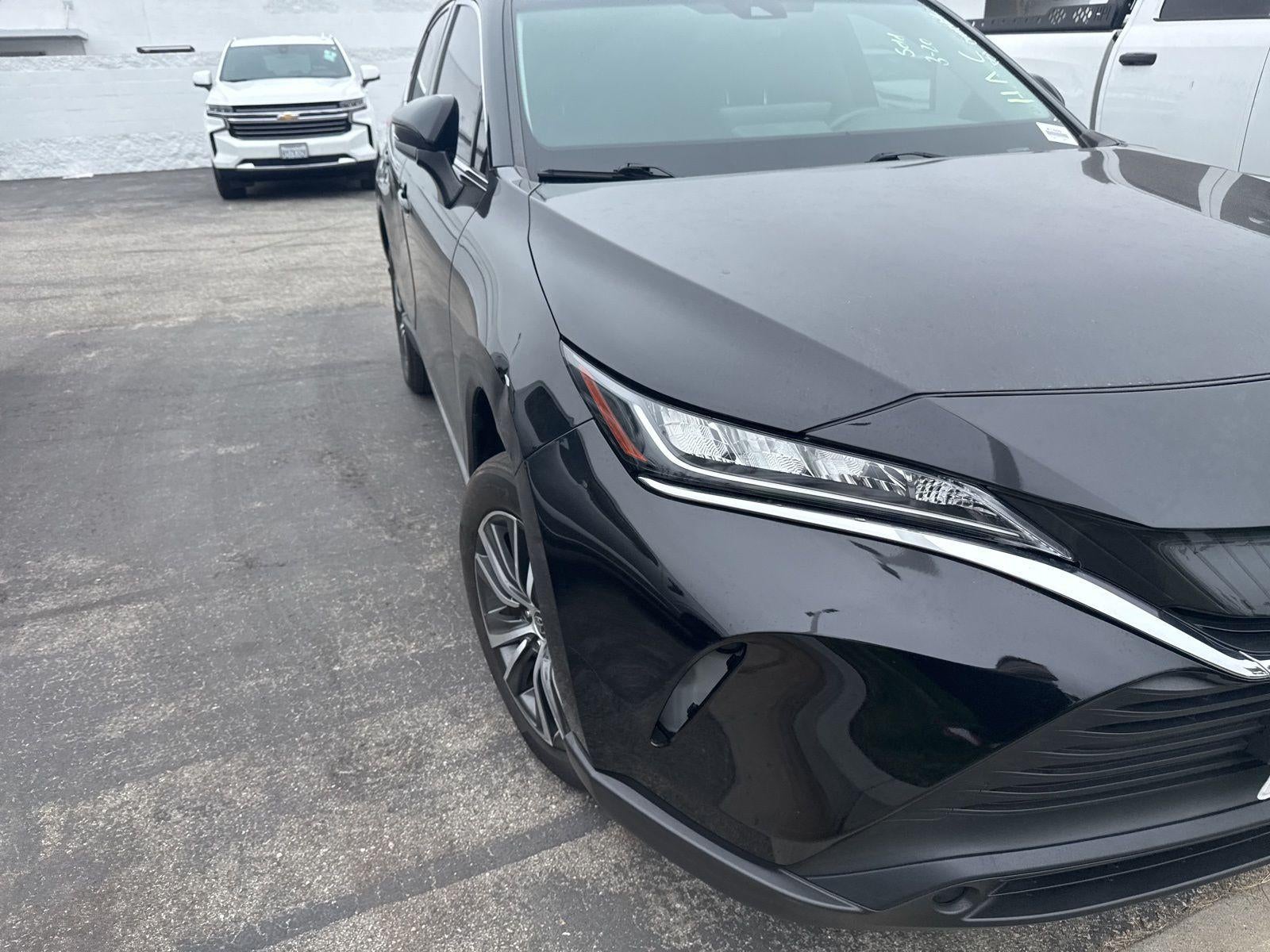 2022 Toyota Venza LE