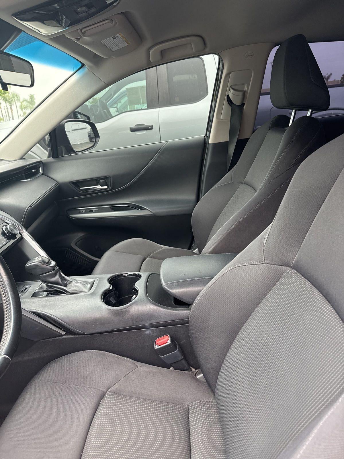 2022 Toyota Venza LE