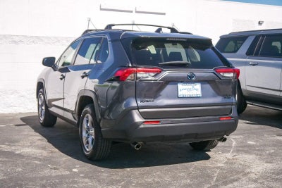 2022 Toyota RAV4 Hybrid LE