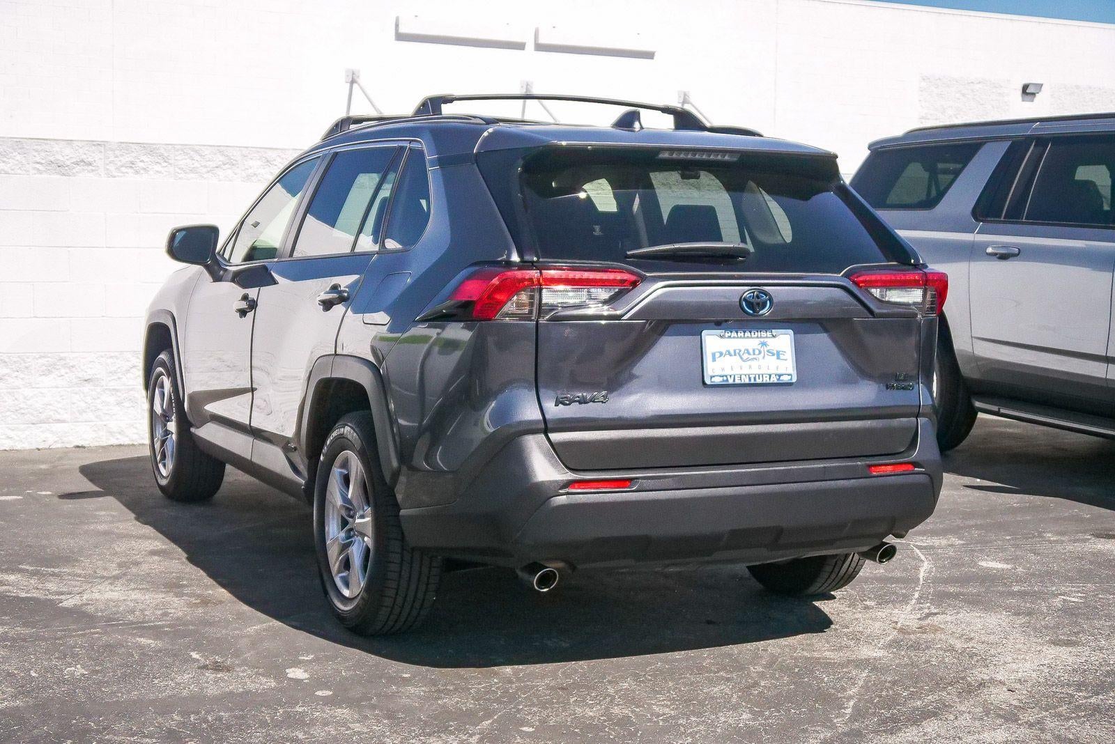 2022 Toyota RAV4 Hybrid LE