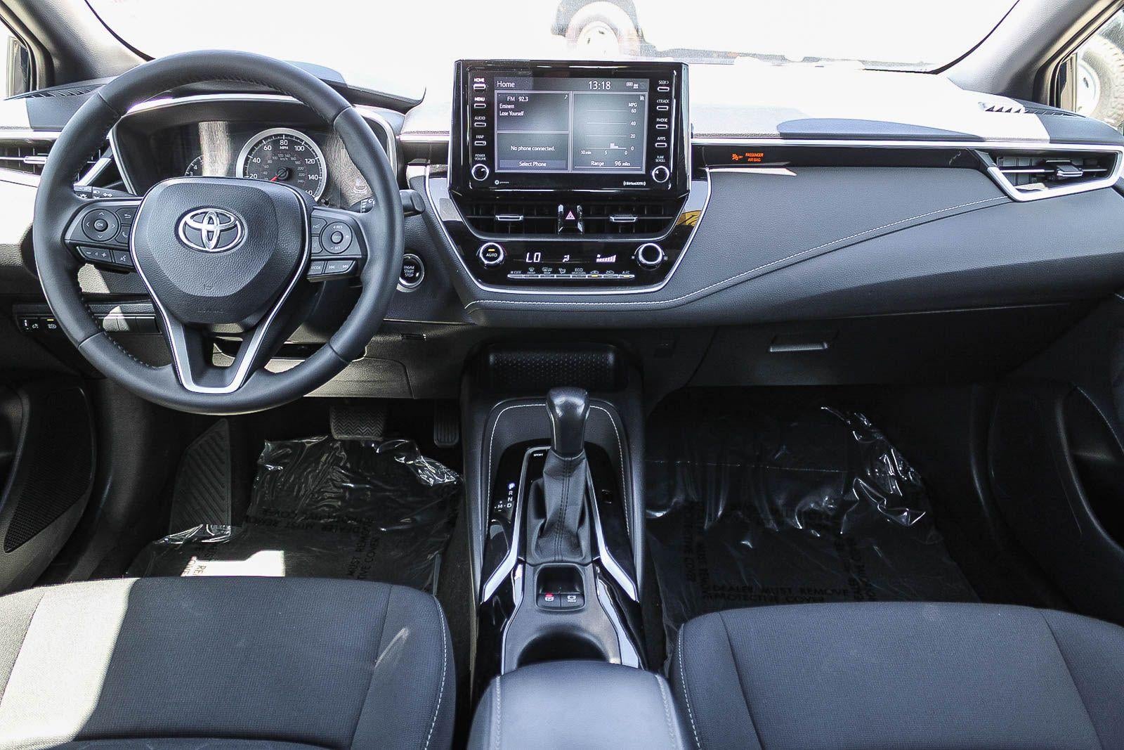 2021 Toyota Corolla Hatchback SE