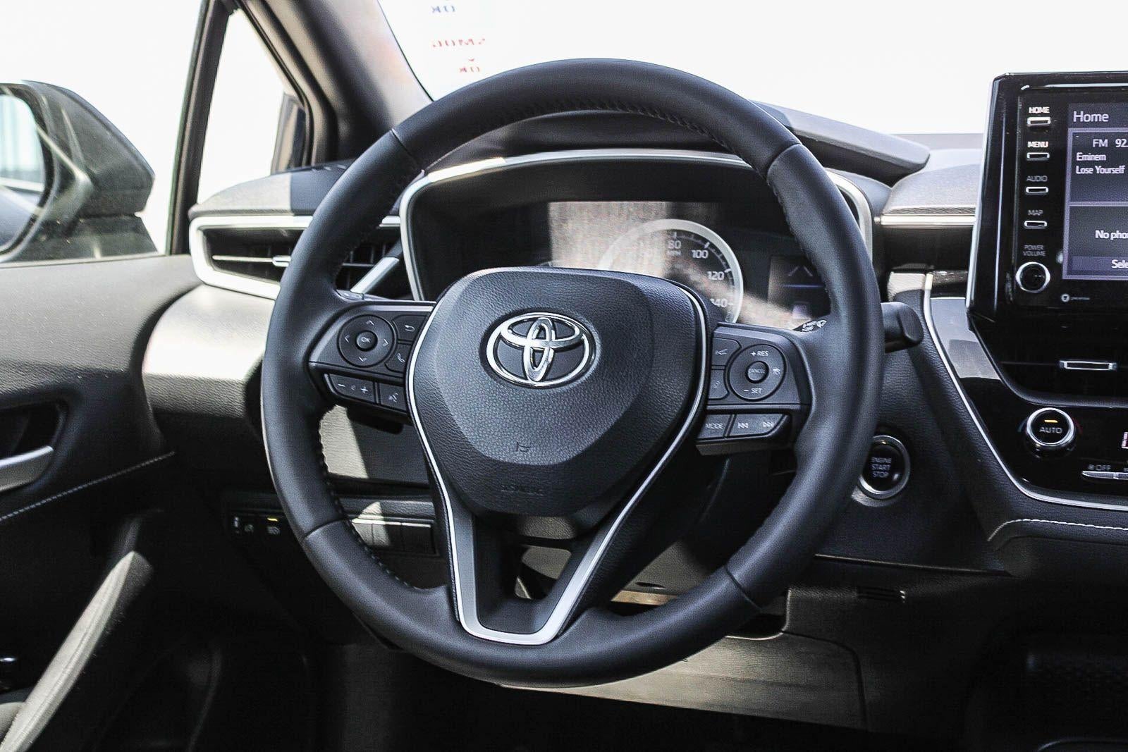 2021 Toyota Corolla Hatchback SE