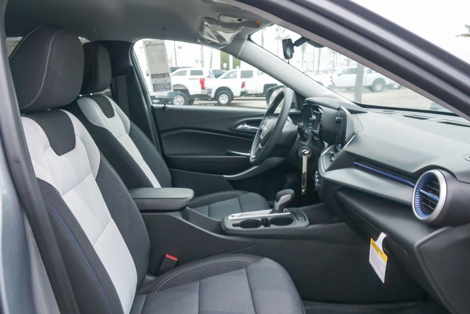 2026 Chevrolet Trax FWD 4dr LS