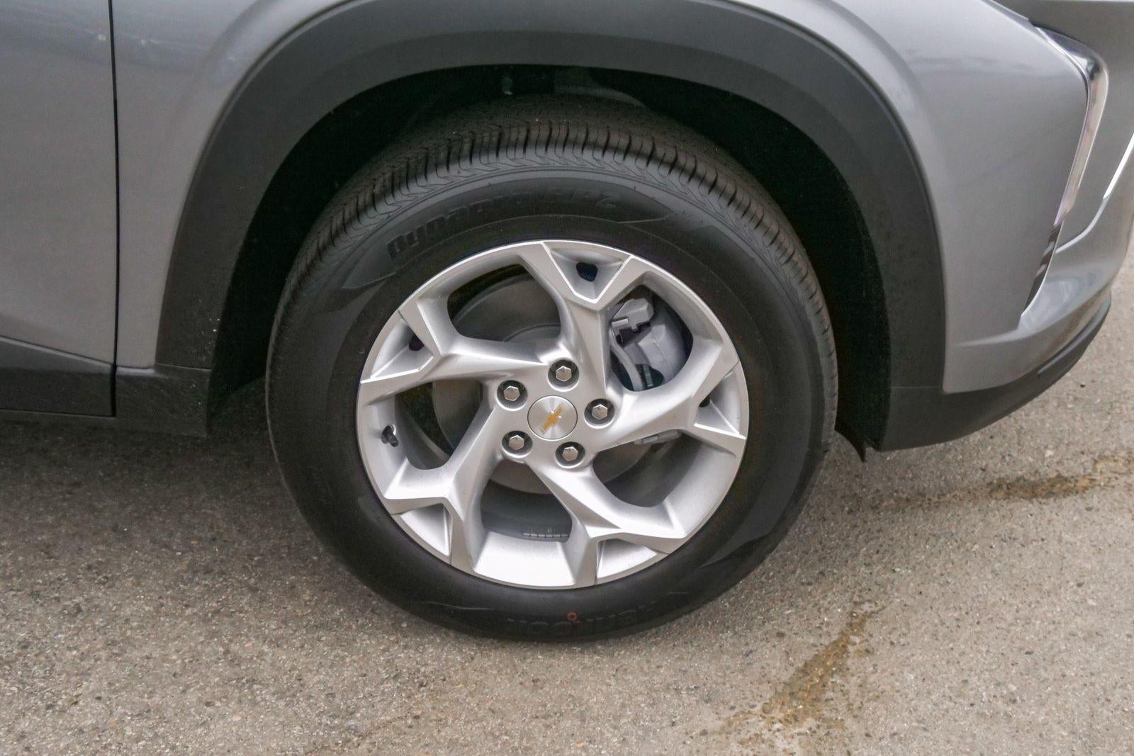 2026 Chevrolet Trax FWD 4dr LS